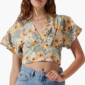 ASTR The Label Tie Back Crop Satin Blouse Size XS